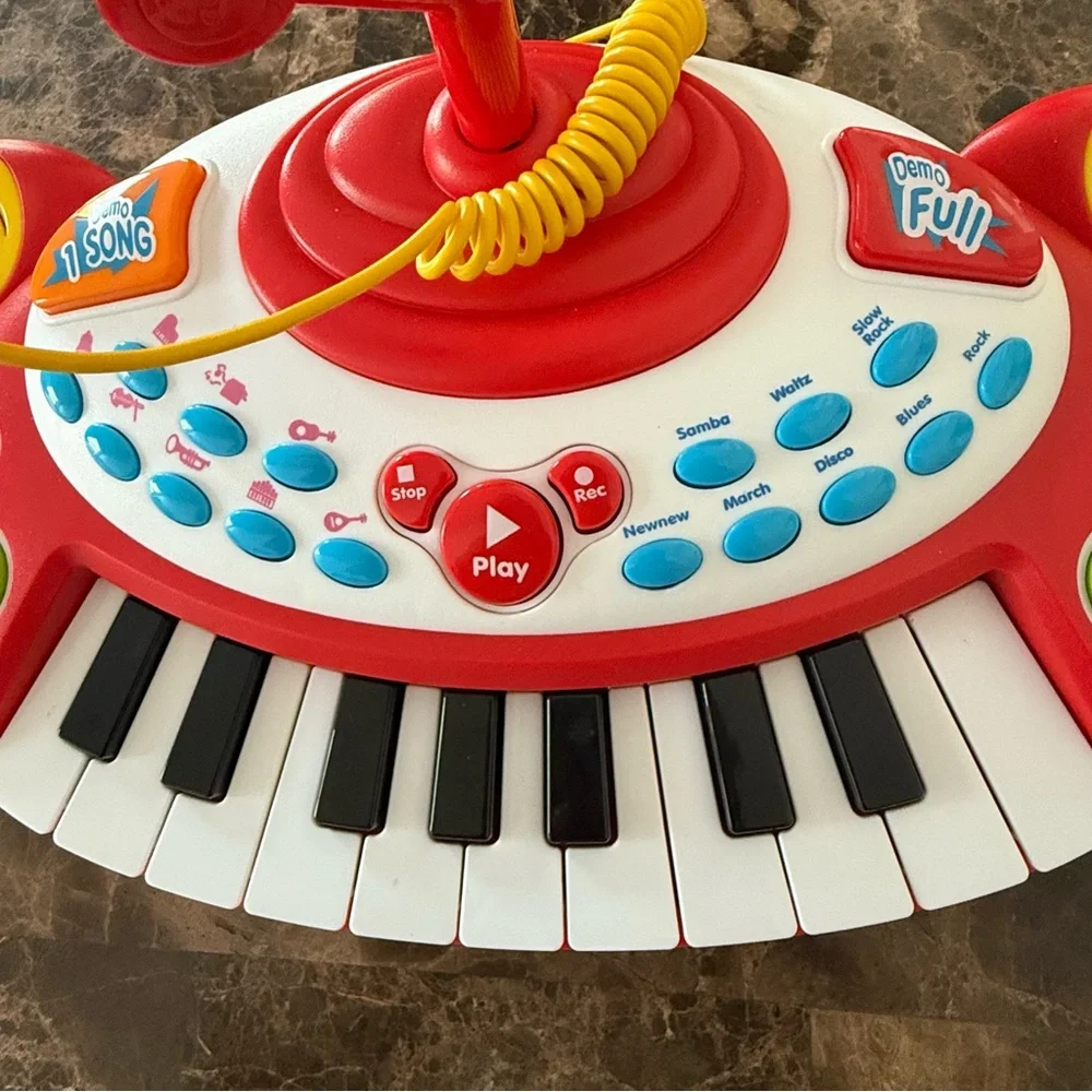 Kids Musical Keyboard Piano with Microphone | Lights & Sounds | Learning Toy